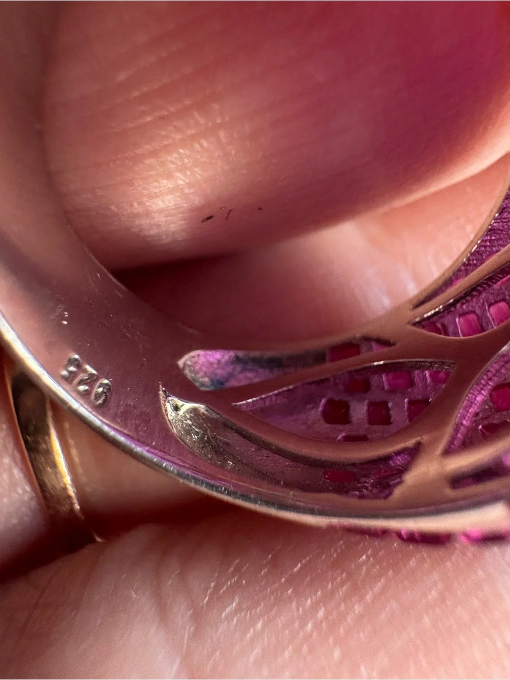 Stunning lab created domed ruby ring set in Sterling silver - Picture 13 of 15